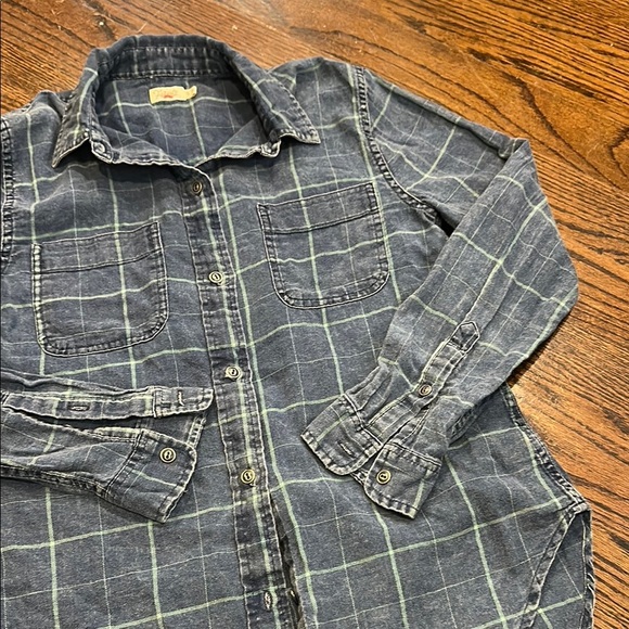 FAHERTY Indigo Blue Plaid Button-Up Shirt Size Small - Picture 4 of 8